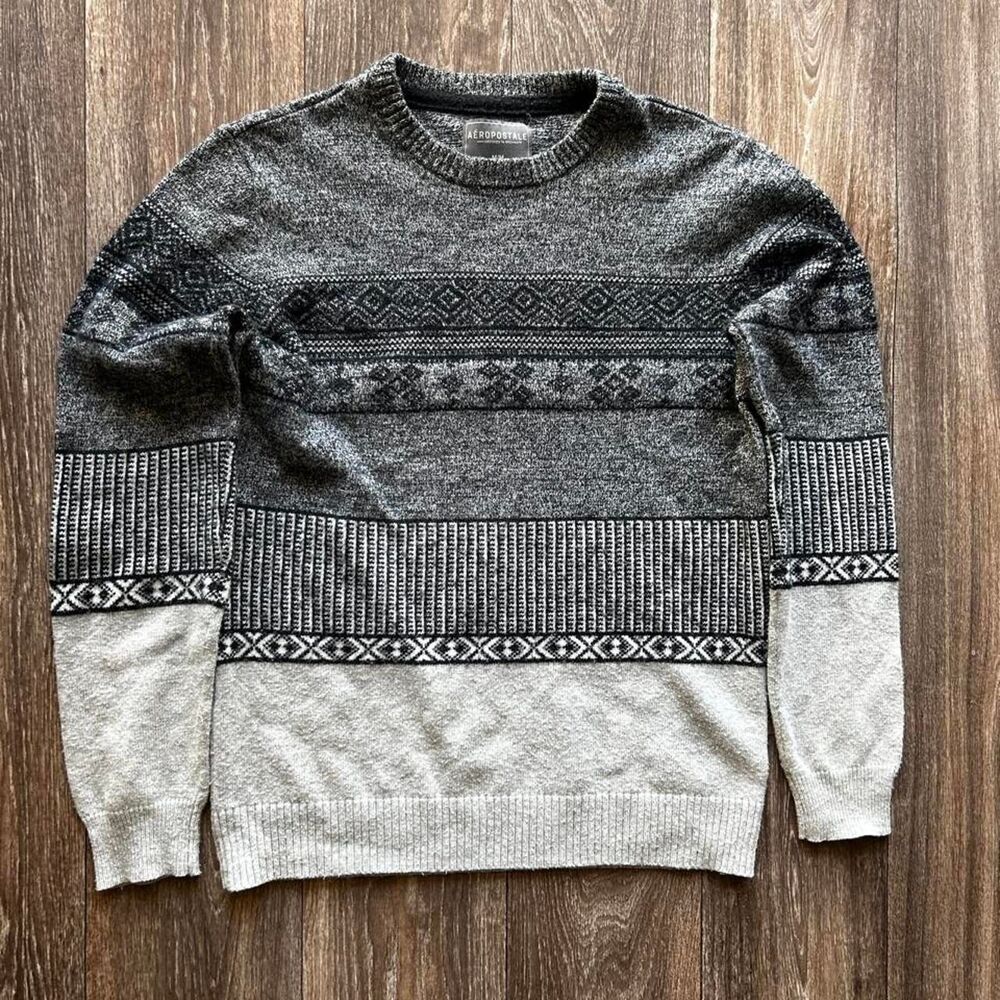 Aeropostale Women's Grey Jumper